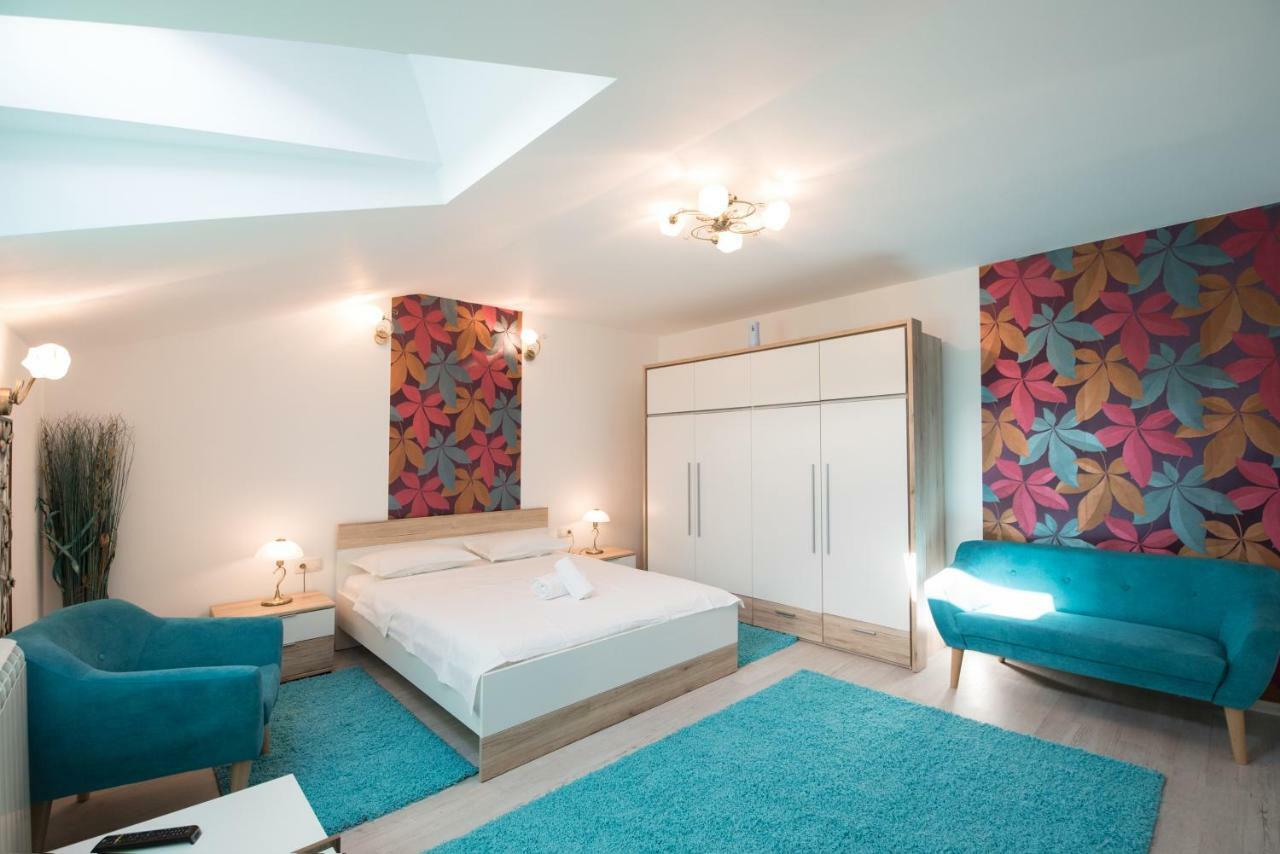 Queen Holiday Apartment Bucareste Exterior foto